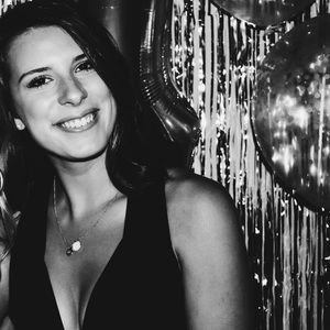 Meet your Posher, Katelyn